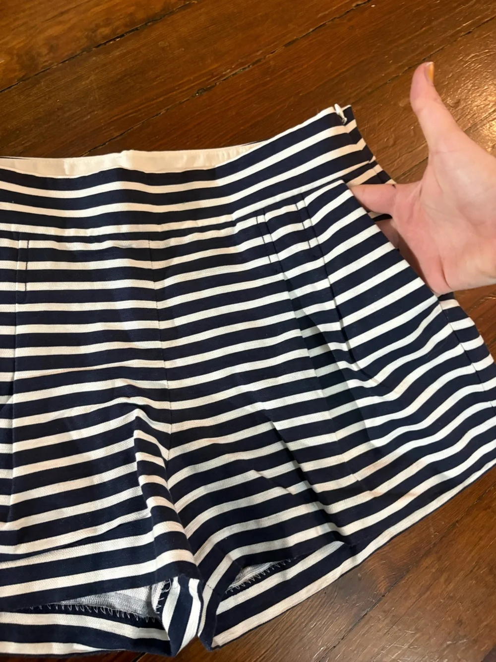 J. Crew blue white striped cute lightweight shorts size 6